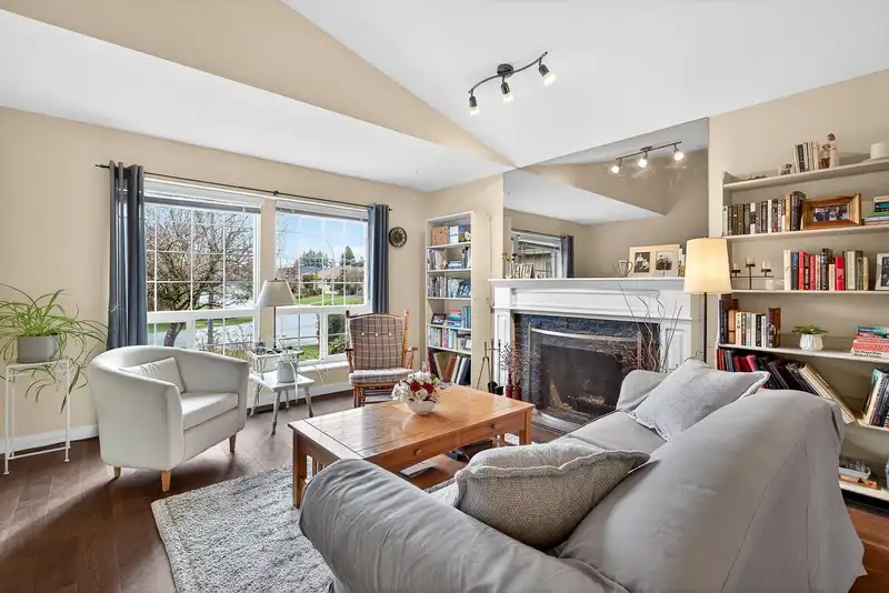 4851 208A STREET - photo 3 of 40