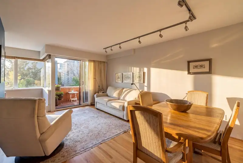 602 1315 CARDERO STREET - photo 2 of 35