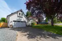 8034 138 STREET - thumbnail 1
