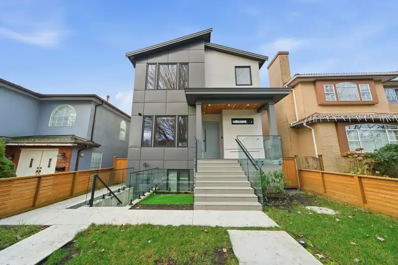 7851 CARTIER STREET - photo 1 of 40