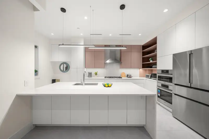 7851 CARTIER STREET - photo 4 of 40