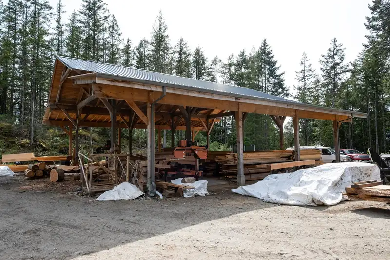 11832 SUNSHINE COAST HIGHWAY - photo 3 of 40