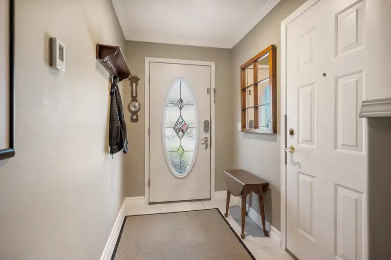 138 20391 96 AVENUE - photo 4 of 40