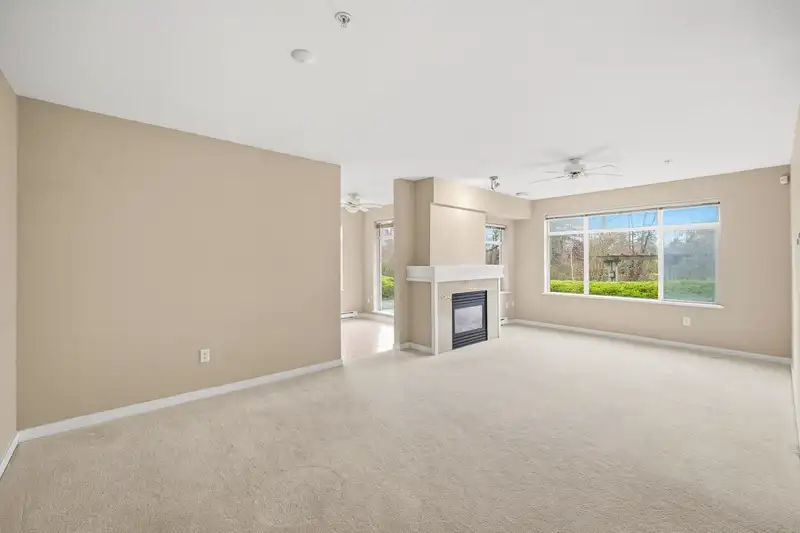 110 9199 TOMICKI AVENUE - photo 4 of 40