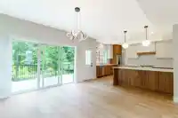 8336 MILLER CRESCENT - thumbnail 6