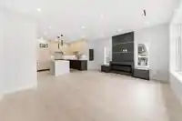 1 3274 E 44TH AVENUE - thumbnail 2