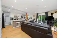 1126 PREMIER STREET - thumbnail 2