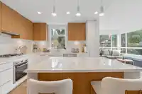 176 2035 GLENAIRE DRIVE - thumbnail 15
