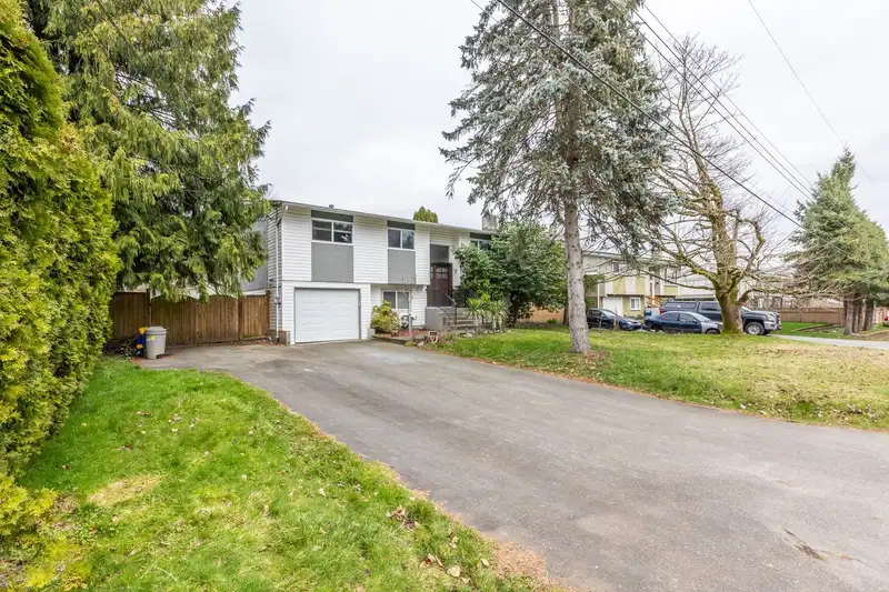 27283 29 AVENUE - photo 4 of 40