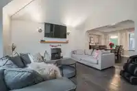 18586 62 AVENUE - thumbnail 4