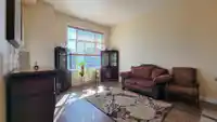 604 8526 202B STREET - thumbnail 2