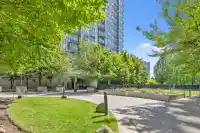 607 939 EXPO BOULEVARD - thumbnail 1
