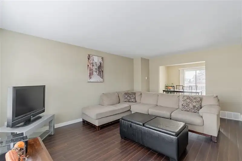 638 GAUTHIER AVENUE - photo 3 of 18