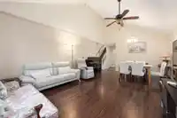 35 8051 ASH STREET - thumbnail 3