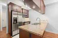 251 8328 207A STREET - thumbnail 7