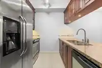 251 8328 207A STREET - thumbnail 8