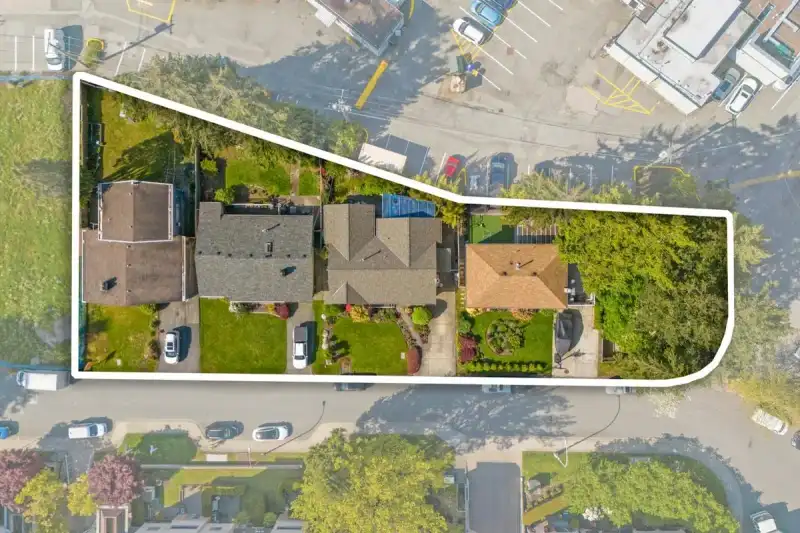 1269 HUNTER ROAD - photo 1 of 21