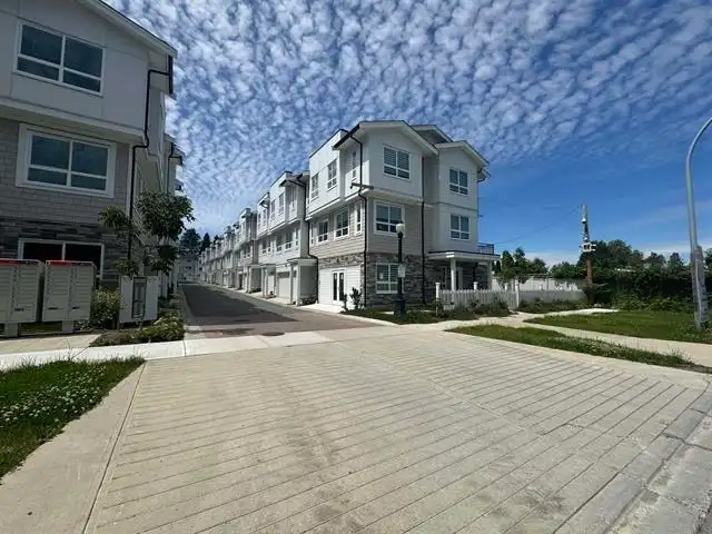 32 8181 135A STREET - photo 1 of 9