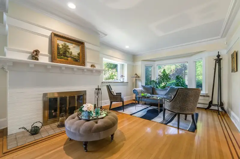 3690 CARTIER STREET - photo 4 of 23