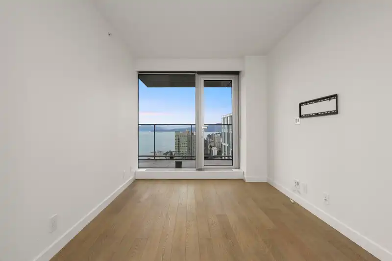 3605 1480 HOWE STREET - photo 4 of 40