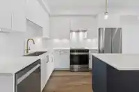 102 20286 72B AVENUE - thumbnail 2