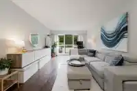 303 2450 CORNWALL AVENUE - thumbnail 1