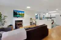 1736 LANGAN AVENUE - thumbnail 3