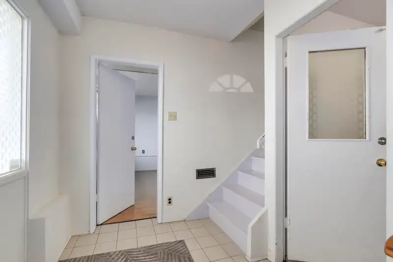 4676 REID STREET - photo 4 of 36