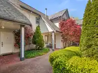 5 4890 48 AVENUE - thumbnail 3
