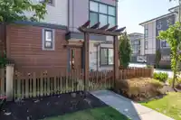 44 20852 78B AVENUE - thumbnail 3