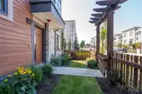 44 20852 78B AVENUE - thumbnail 4