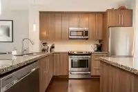 81 8250 209B STREET - thumbnail 11