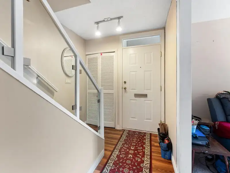 5 10595 153 STREET - photo 3 of 27