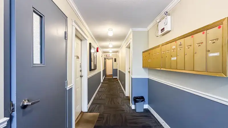 302 120 GARDEN DRIVE - photo 3 of 18