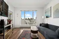 216 5355 LANE STREET - thumbnail 2