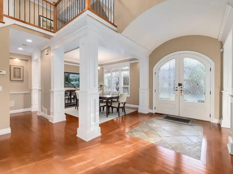 14185 33 AVENUE - photo 2 of 35
