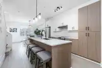 63 9525 204 STREET - thumbnail 1