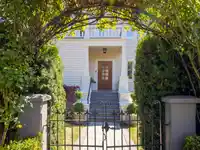 5112 MAPLE STREET - thumbnail 4
