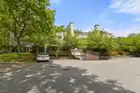 405 13680 84 AVENUE - thumbnail 1