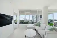 1002 3438 SAWMILL CRESCENT - thumbnail 6