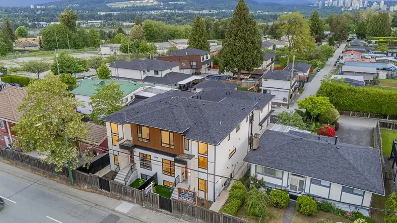 6740 CANADA WAY - photo 3 of 36