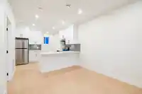 6740 CANADA WAY - thumbnail 25