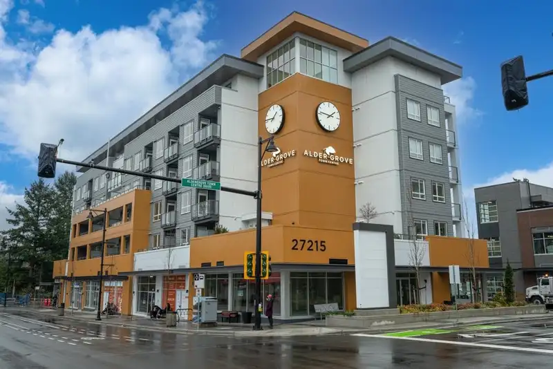 408 27215 ALDERGROVE TOWN CENTRE DRIVE - photo 2 of 40
