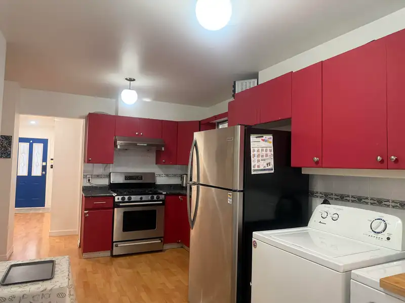 1440 E KING EDWARD AVENUE - photo 4 of 26