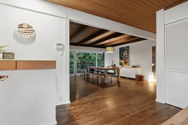 6240 SUMMIT AVENUE - photo 3 of 40
