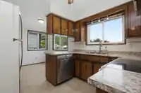 34865 MCLEOD AVENUE - thumbnail 4