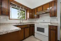 34865 MCLEOD AVENUE - thumbnail 6