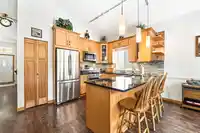 56 9012 WALNUT GROVE DRIVE - thumbnail 3