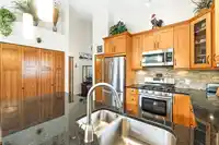 56 9012 WALNUT GROVE DRIVE - thumbnail 5