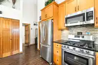56 9012 WALNUT GROVE DRIVE - thumbnail 10